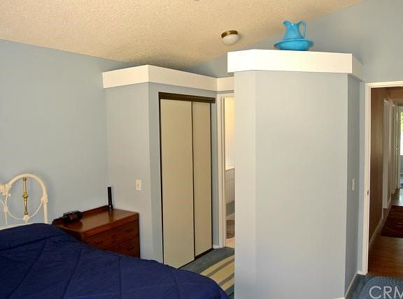 4th image of 23882 Parkland Ave