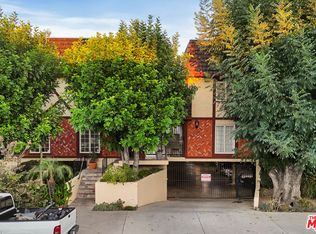 7422 Hazeltine Ave APT 7, Van Nuys, CA 91405