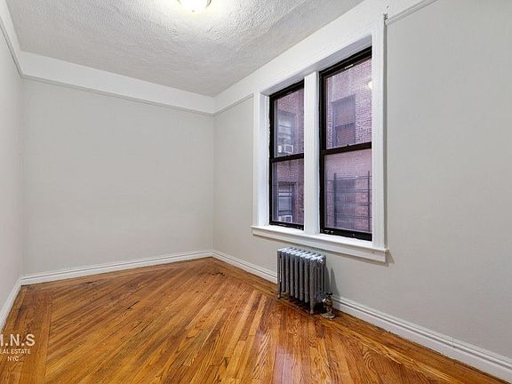 4th image of 43-17 48th St #P4