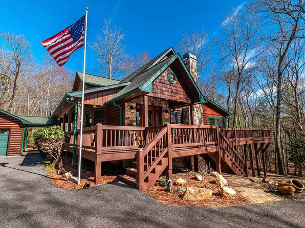 202 Shepherds Rdg, Morganton, GA 30560