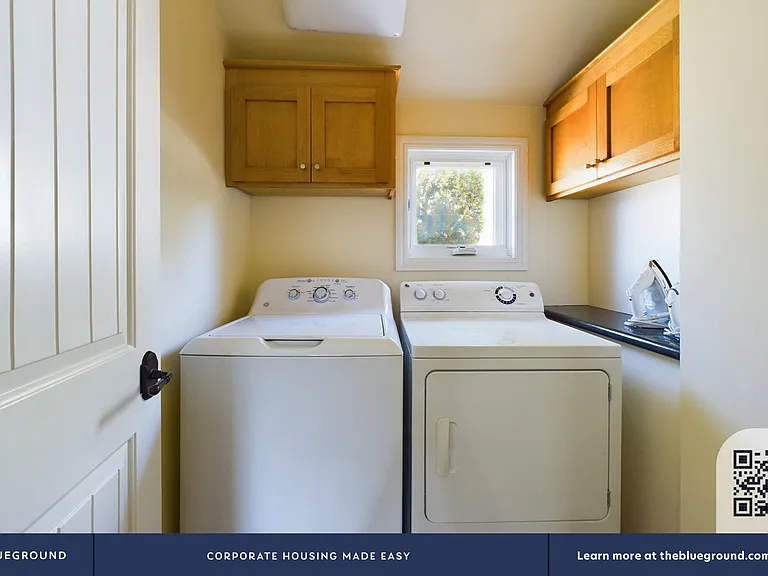 Washer/Dryer in Apartment