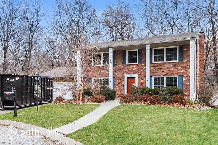 1st image of 605 Wood Ct