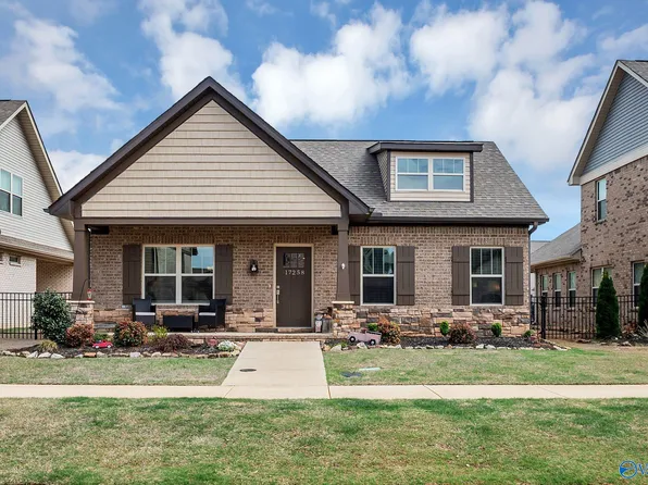 17258 Brooklawn St, Athens, AL 35611