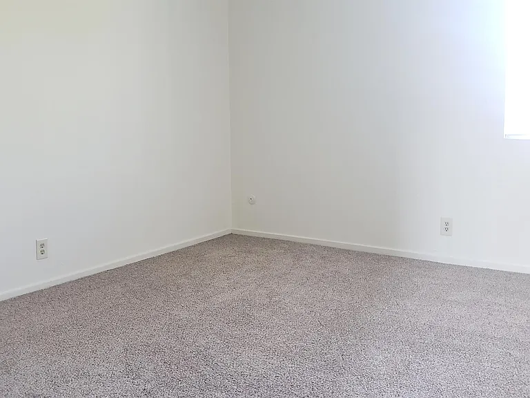 10243 Beardon Dr #3 — Photo 12