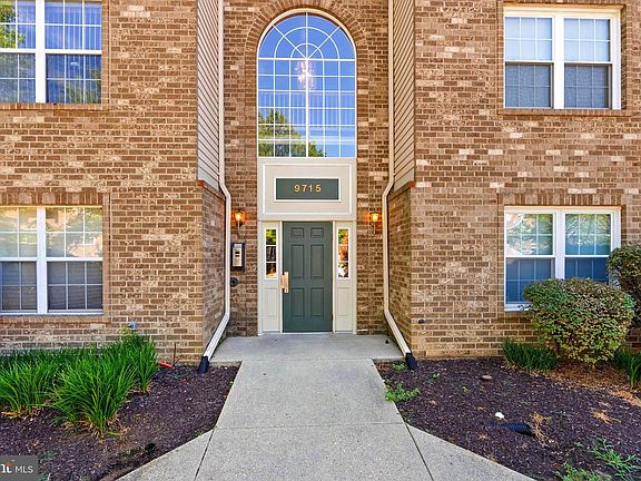 2nd image of 9715 Lake Pointe Ct APT 303