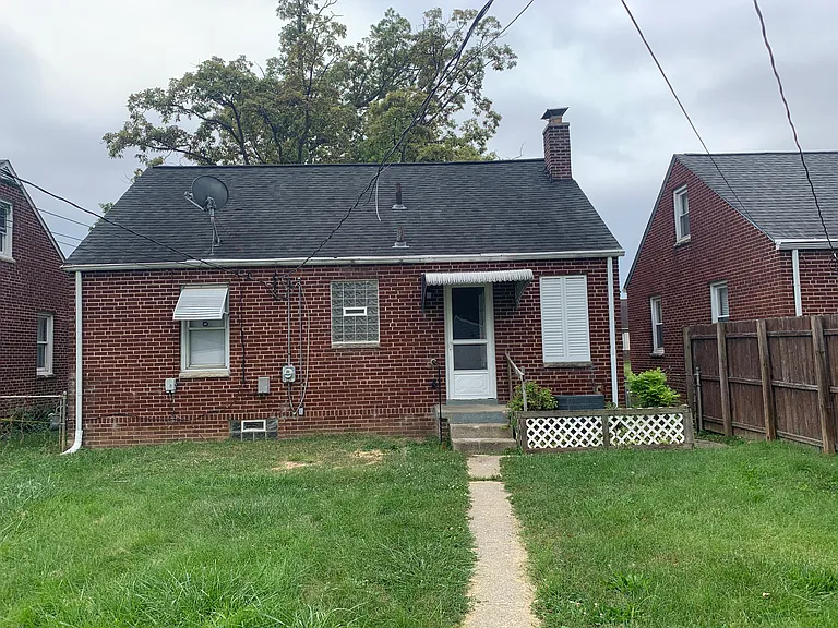 546 Butler Ave — Photo 53