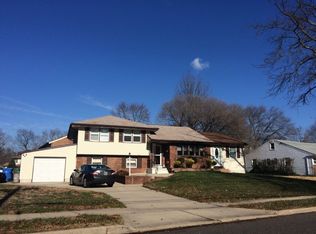 401 Kingston Dr, Cherry Hill, NJ 08034