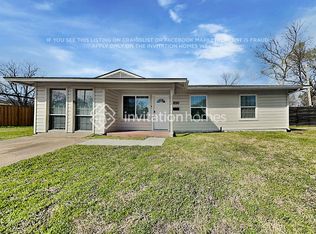 1013 Casa Dr, Mesquite, TX 75149