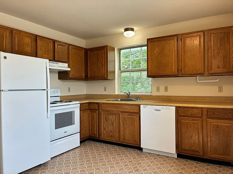 3545 Marietta Ave #V — Photo 18