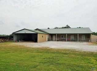 7327 E Highway 7, Clinton, MO 64735