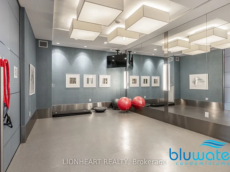 3500 Lakeshore Rd W #328C — Photo 7
