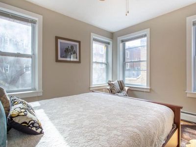 1902 Pine St APT 2R, Philadelphia, PA, 19103