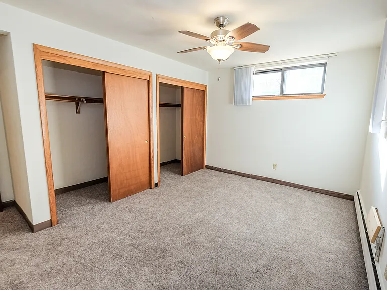 Randolph Apartments — Photo 14