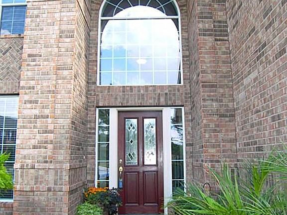 2nd image of 25577 Oakhurst Forest Dr