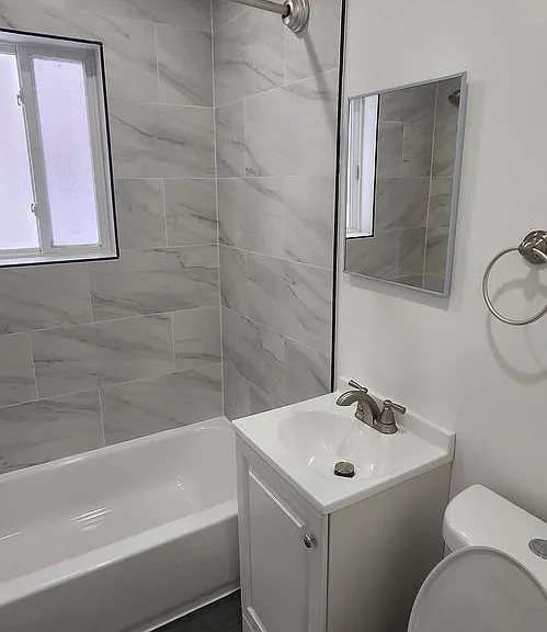 Wallingford South Apartments — Photo 9