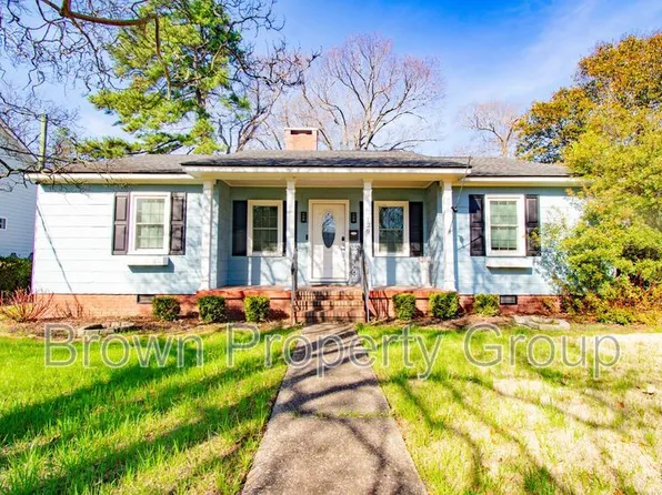 126 Ellington St, Fayetteville, NC 28305