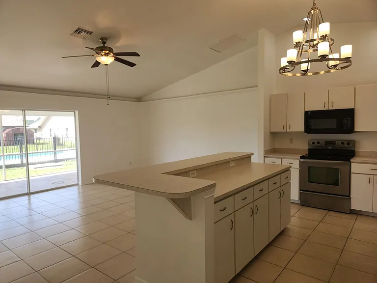 4714 Skyline Blvd — Photo 21