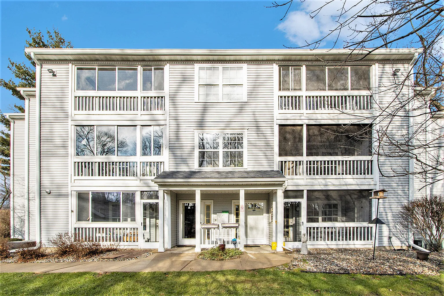 317 Boyer Ct photo 1
