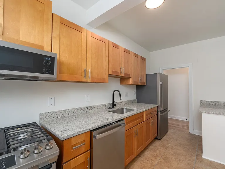 Guilford Apartments, LLC — Photo 21