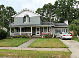 222 W Glencove Ave, Northfield, NJ 08225