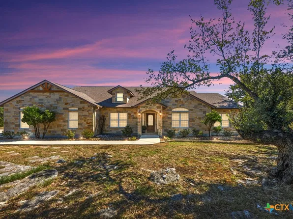 331 Mystic Pkwy, Spring Branch, TX 78070