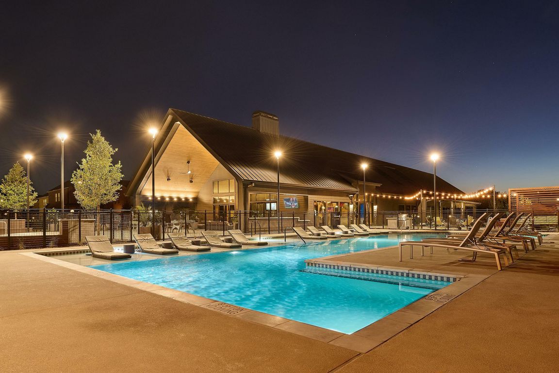 OXENFREE_PRINCETON_ATP6980-1