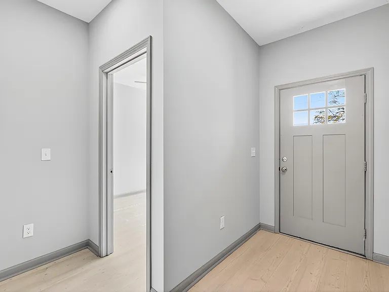 406 Fairfield Rd #406 — Photo 9