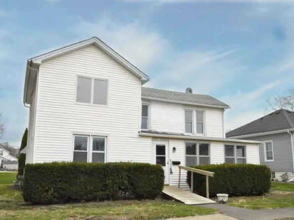 112 W Chippewa St, Dwight, IL 60420