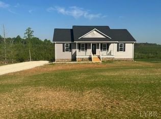 215 Beeks Ln, Spout Spring, VA 24593