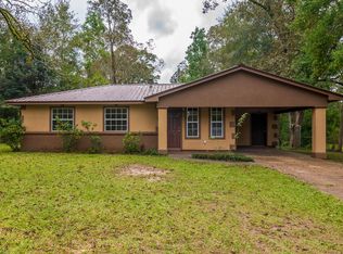 1026 Clubhouse Dr, Wiggins, MS 39577