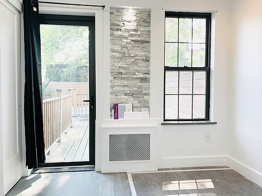 Rented by Ink Realty Services LLC | media 14