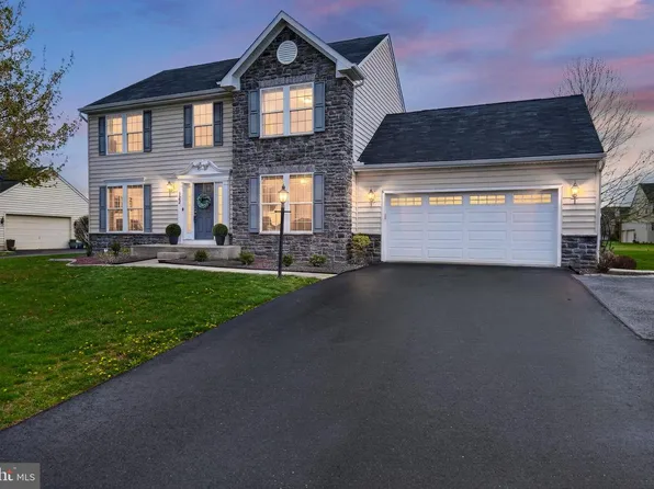 122 Warm Sunday Way, Mechanicsburg, PA 17050