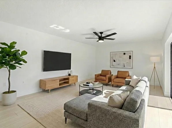 2897 SW 22nd Circle #44b, Delray Beach, FL 33445