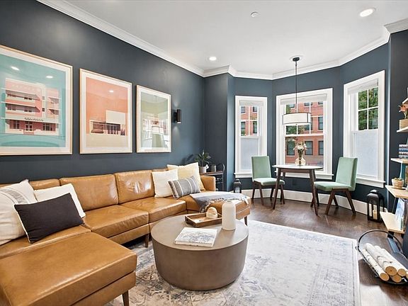 2nd image of 48 Chelsea St APT 1