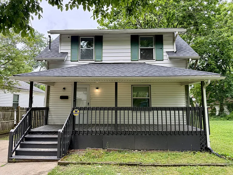 404 Noah Ave — Photo 1