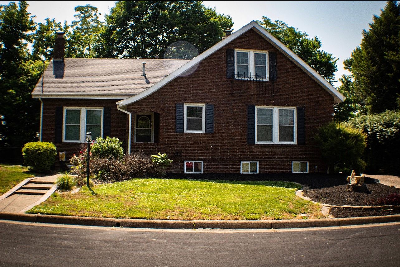 15 11th St, Tell City, IN 47586 MLS 11182633 Zillow