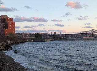 750 Davol St, Fall River, MA 02720