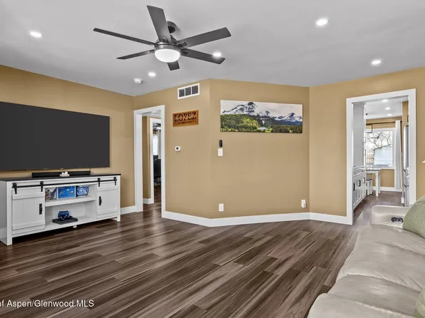 332 Elm Ave, Rifle, CO 81650