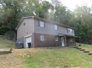 920 Meadow Hts, Paden City, WV 26159