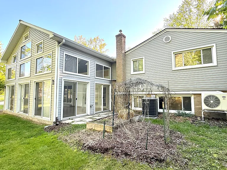4290 Wendell Rd — Photo 5