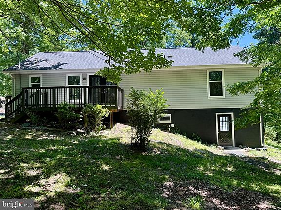 3rd image of 213 Harvey Rd