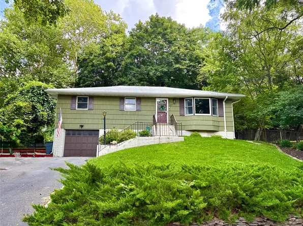 170 Maple Road, Wading River, NY 11792