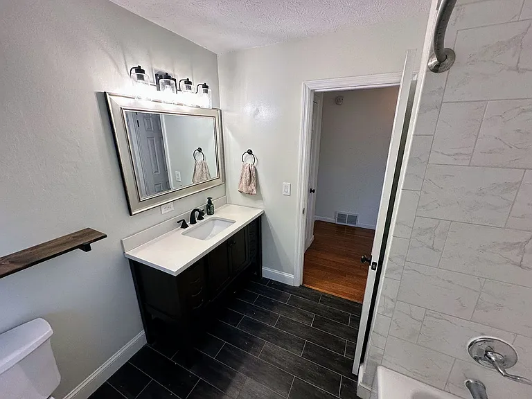1187 Devonport Cir — Photo 8