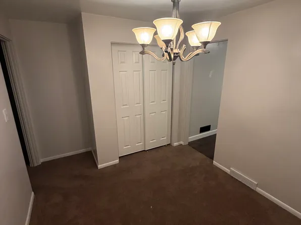 348 Bracken Ave Floor 2, Pittsburgh, PA 15227