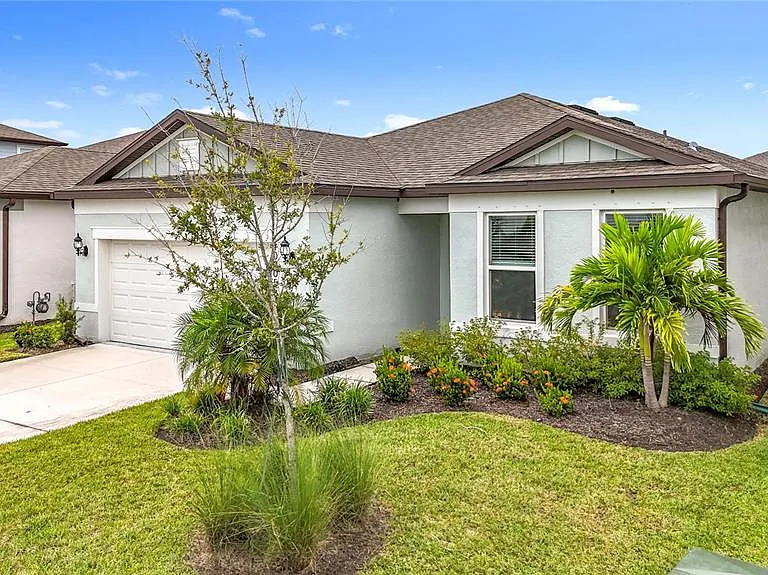 10005 Patterson Way — Photo 4
