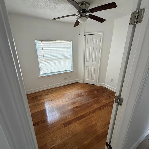 1130 Florence Ave — Photo 6