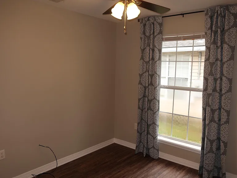209 Mitchell St — Photo 10