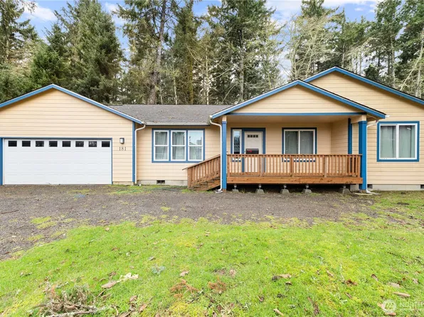 181 Duck Lake Drive NE, Ocean Shores, WA 98569