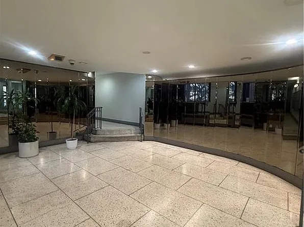 2620 Ocean Pkwy APT 4J, Brooklyn, NY 11235