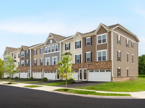 69 Pratt Ln, Lawrence Township, NJ 08648